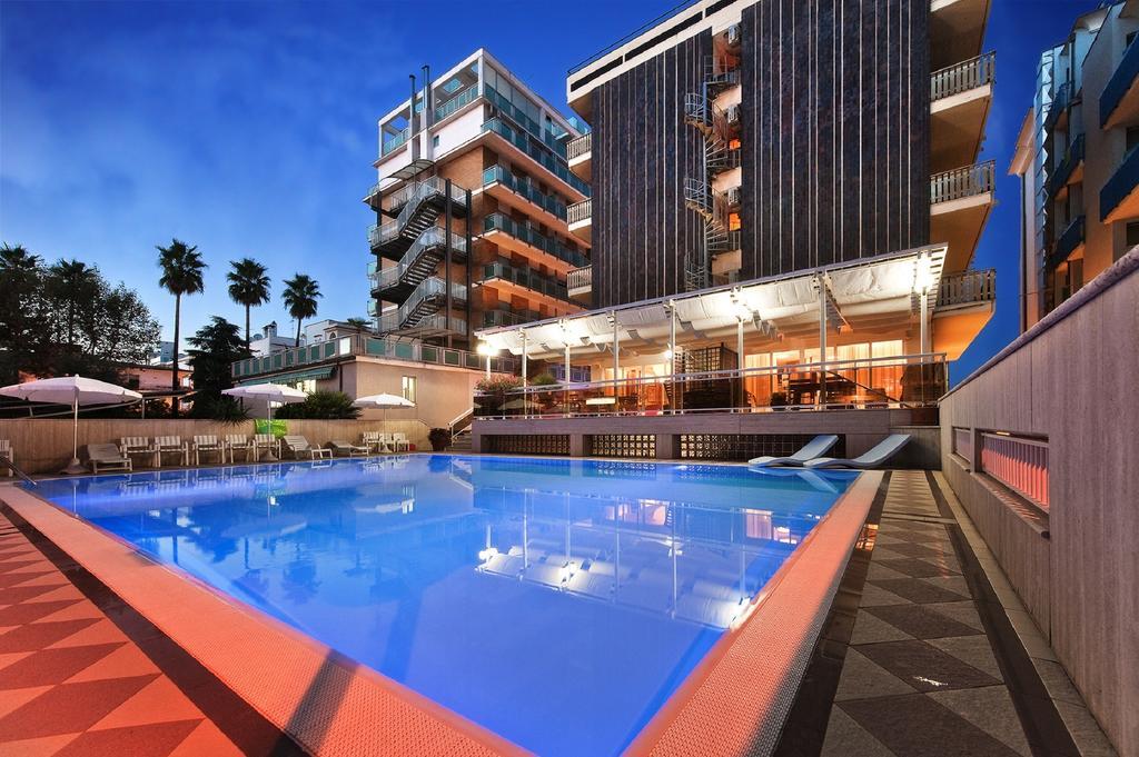 Hotel Continental San Benedetto del Tronto Exterior photo